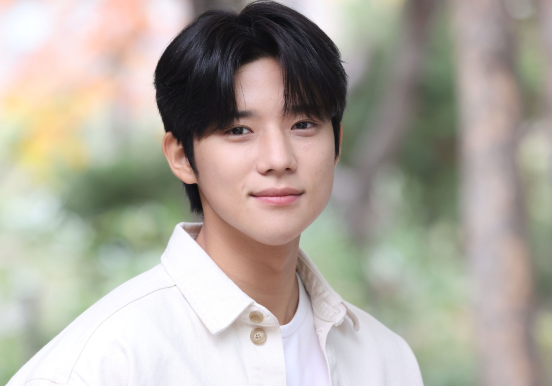 문상민 나이 키 과사 군대 연기력 성남대군 다은 고향 가족 성균관대 데뷔작 슈룹 인스타 & ....