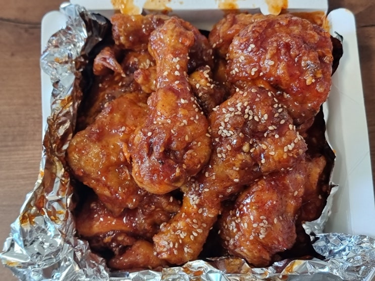 옛날 감성 그대로 느껴지는 양념치킨 맛집! 김포 사우동 이도령 양념치킨 방문포장 후기 (내돈내산) 옛날 감성 그대로 느껴지는 양념치킨 맛집! 김포 사우동 이도령 양념치킨 방문포장 후기 (내돈내산)