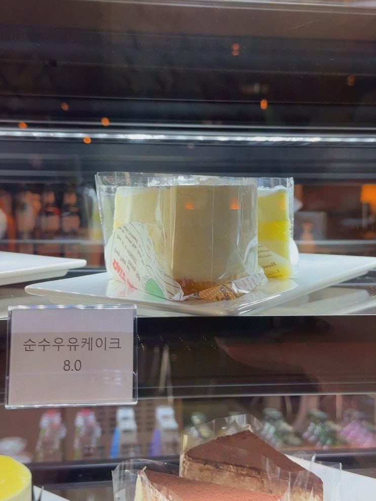  주차 공간도 넉넉한 카페더블랙구월점에서 커피와 여유를 즐기세요!