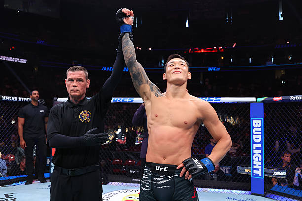 UFC316 좀비 주니어 <b>유주상</b>, <b>데뷔전</b> 28초 <b>KO</b>로 완벽한 첫승