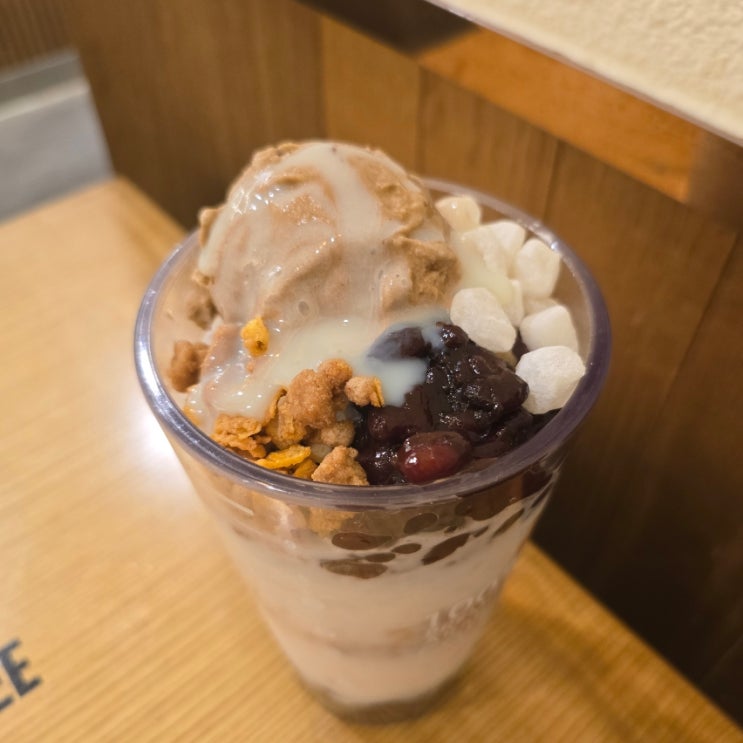  메가커피 팥빙수_팥빙 젤라또 파르페 후기