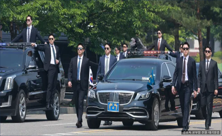 대통령실, <b>경호처 본부장</b> 5명 전원 대기발령…“윤석열 사병... 