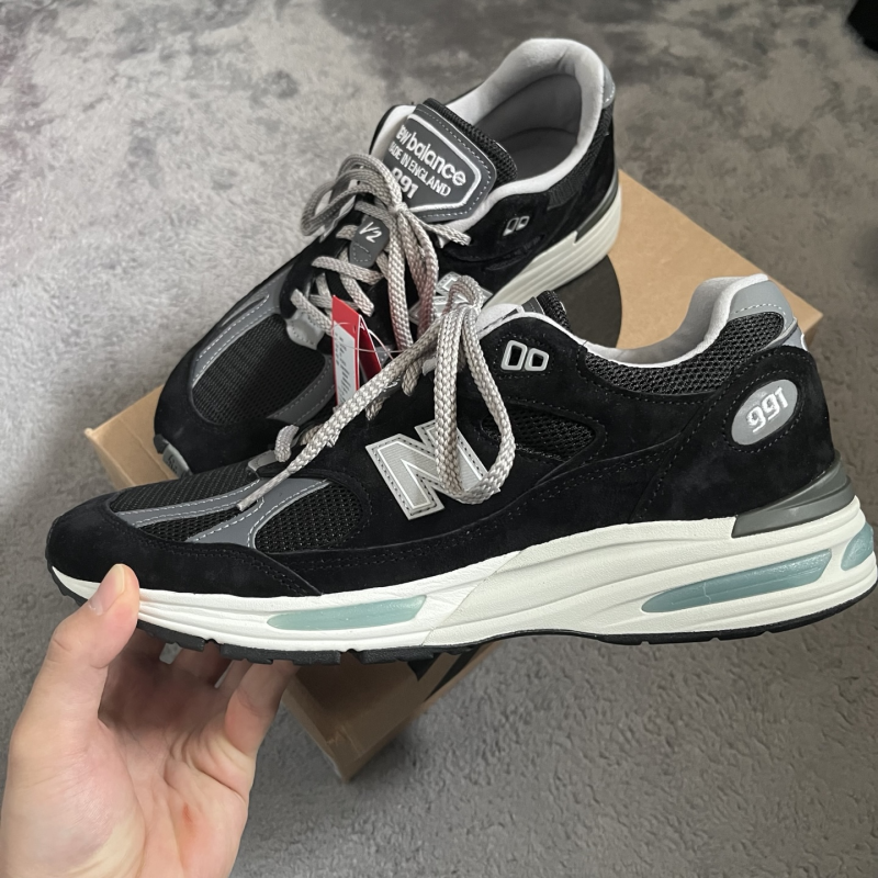 71. 뉴발란스 991v2 블랙(U991BK2)