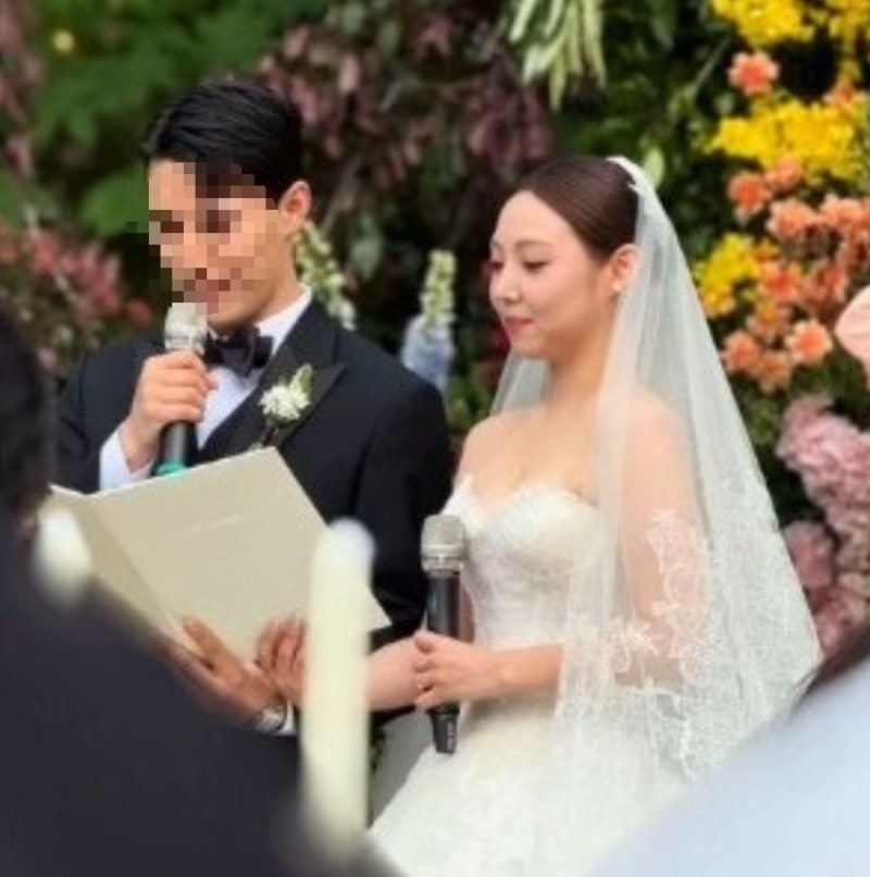 미쓰에이 민 결혼식 수지 빼고 완전체! 장민호 닮은 남편 대박!
