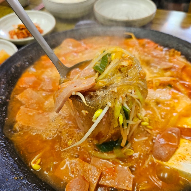  전주 우아동 맛집 '김가네부대찌개' 아침식사 되는 전주역 근처 밥집