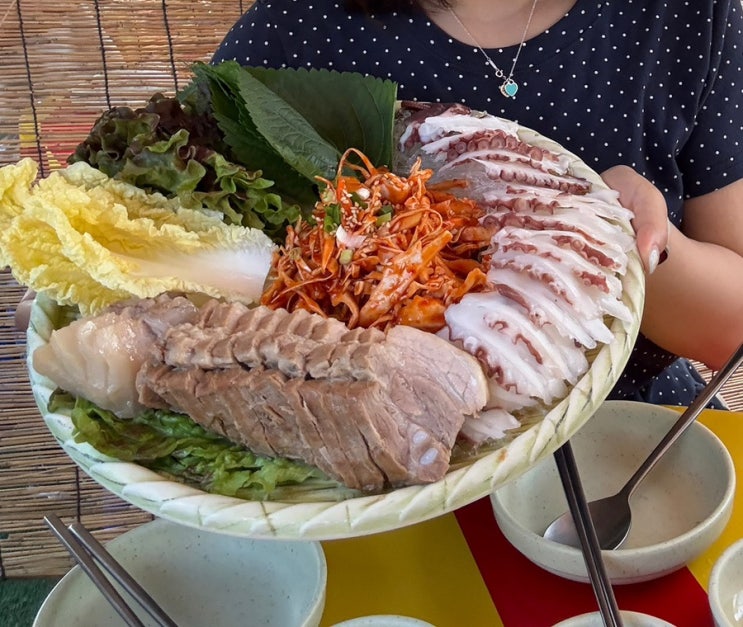  다대포해수욕장 맛집 다대포 할매집 옥상포차 문어삼합 후기(feat. 다대포 꿈의 낙조분수)