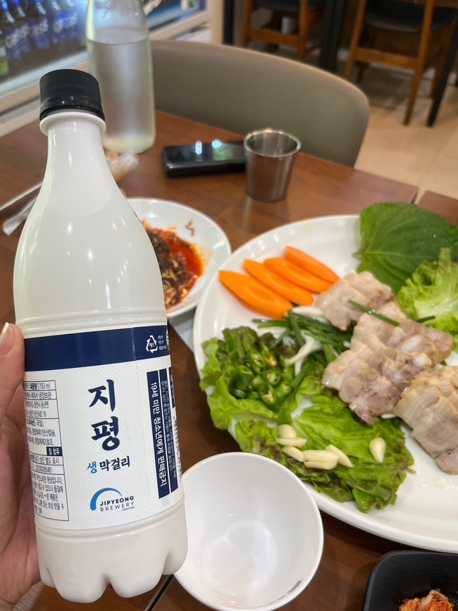  낮술하기 좋은 아산 신용화동 보쌈맛집 장수왕족발 온양본점