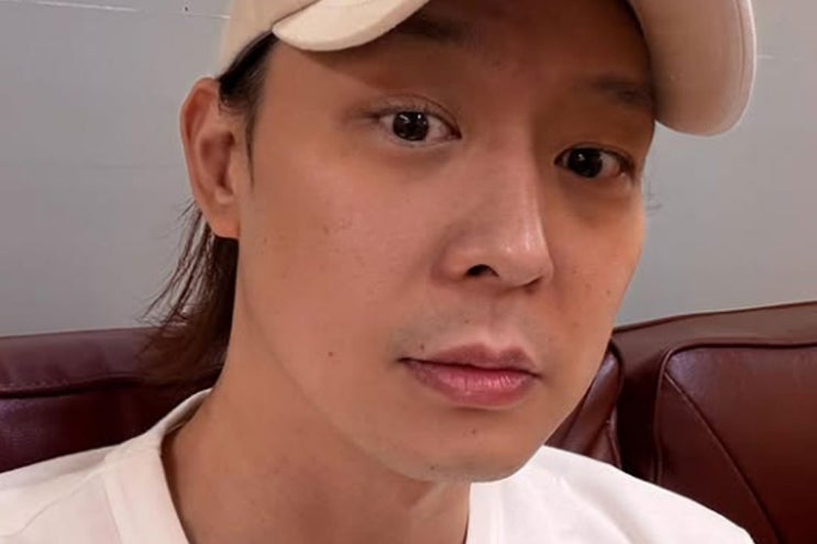 ‘<b>은퇴 번복</b>’ <b>박유천</b>, 일본서 돈방석 근황