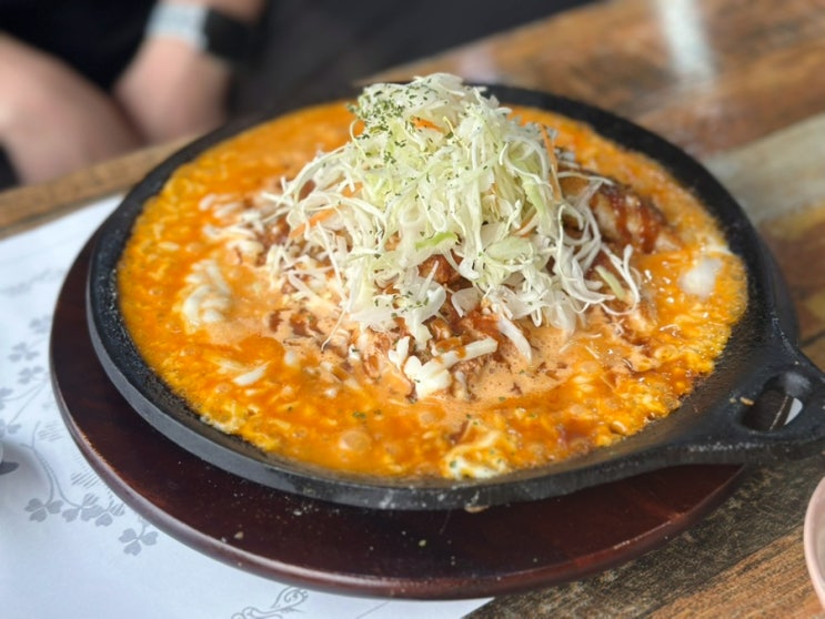  서천 춘장대누룽지돈까스, 바다 옆 서천 춘장대 맛집 아이가 좋아하는 특별한 돈까스