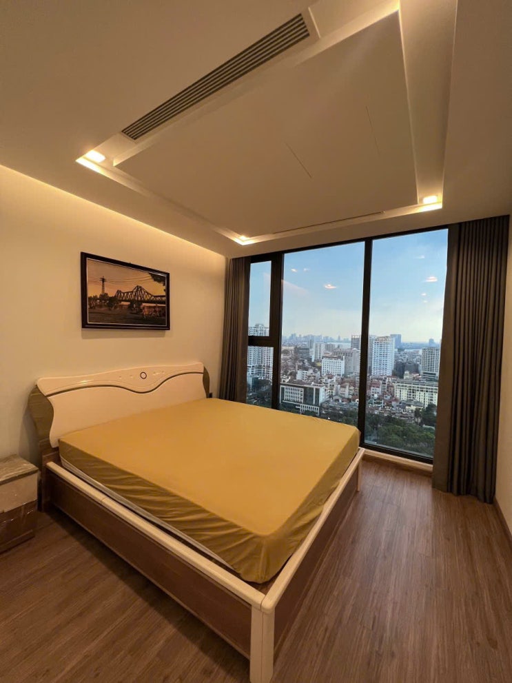  하노이 빈홈 메트로폴리스 M2 방2개 $1350 풀옵션 Vinhomes Metropolis [ 하노이 아파트 임대 ]