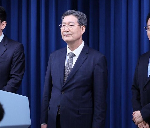 민정수석, <b>오광수</b>, 아내 <b>부동산</b>, 화성 동탄 신동 땅, <b>차명</b> 관리... 