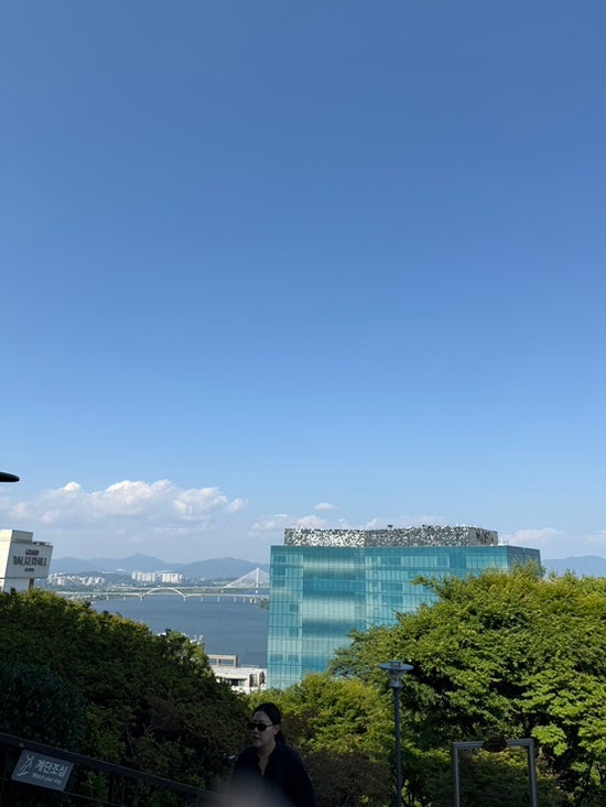  토지를 임대하면 세금계산서를 발행해야 하나요?