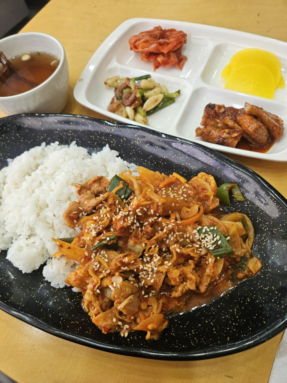 mom김밥천국 금호사수점 사진 5