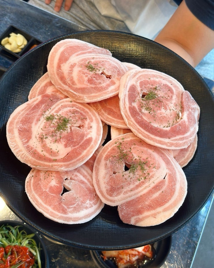인천 청라 삼겹살 꽃냉삼이 맛있는 냉삼하우스 인천 청라 삼겹살 꽃냉삼이 맛있는 냉삼하우스