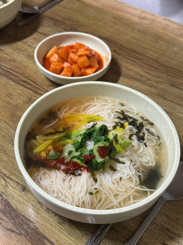 부산 연산동노포맛집 야장가능 24시 국수맛집 연산즉석국수 부산 연산동노포맛집 야장가능 24시 국수맛집 연산즉석국수
