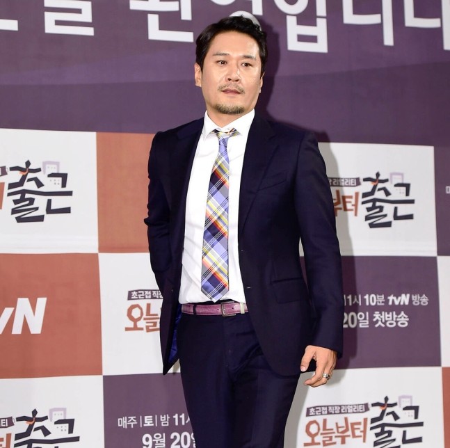  "극우 발언 논란 휩싸인 JK김동욱, 결국 고발 위기? 정부 비방·음모론 주장 속 진실은…"