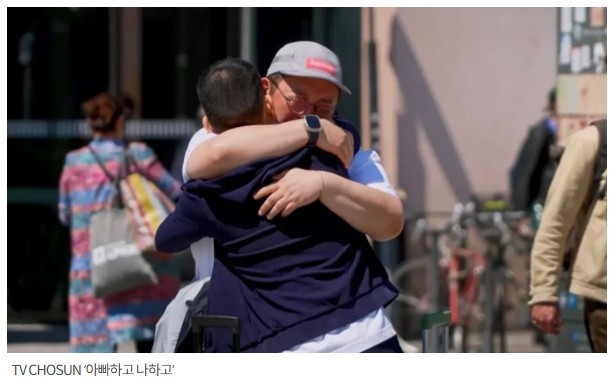 순돌이 <b>이건주</b>, 프랑스로 입양된 <b>친동생</b>과 18년 만에 눈물의 <b>재회</b>!