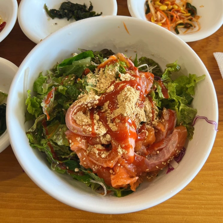  [충북 충주] 충주호 근처 두툼한 송어회 가득한 송어비빔회 민물새우 매운탕 맛집 내돈내산 솔직 후기 | 조리터명가