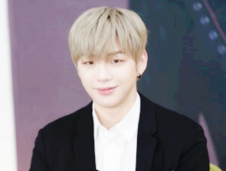 가수 강다니엘 여섯번째 미니앨범 Glow to Haze 노래 프로필 나이 키