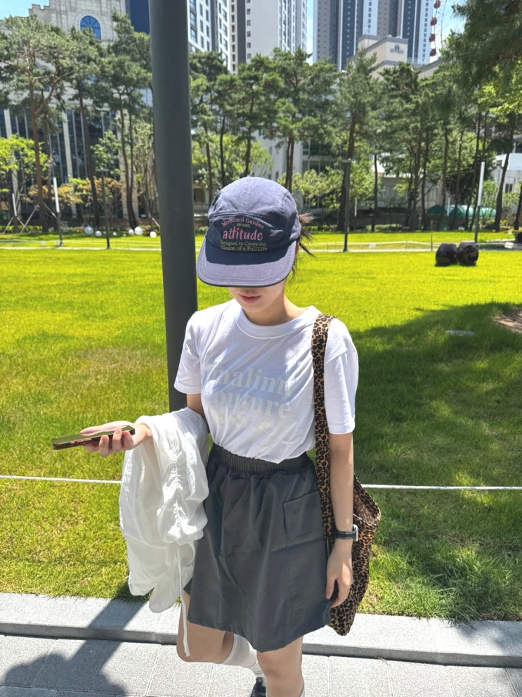  캐주얼하고 예쁜 여름 티셔츠 추천! 만능 코디템 울산 옷가게 “마리느(malinn)"