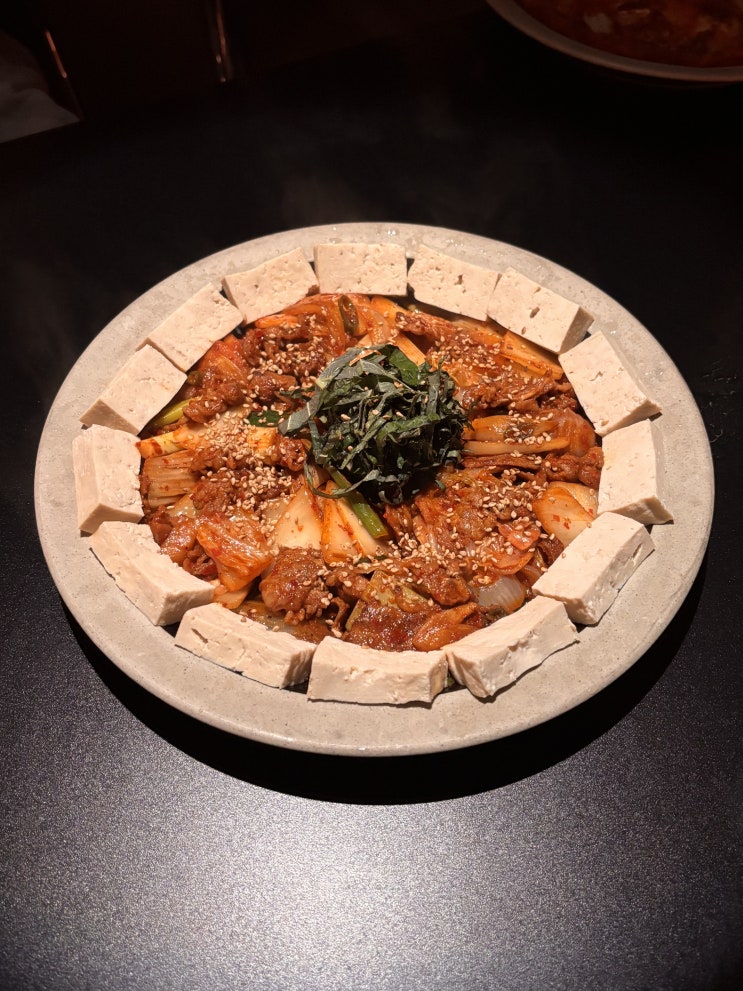  [서울/을지로] 우주 | 주문 즉시 만드는 맛있는 안주가 있는 을지로3가역 술집!!