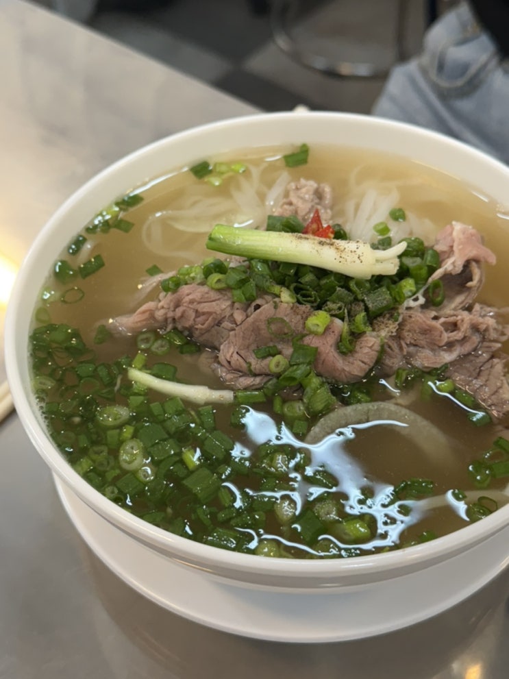  을지로 맛집 호앙비엣 현지 감성 가득한 베트남 쌀국수!