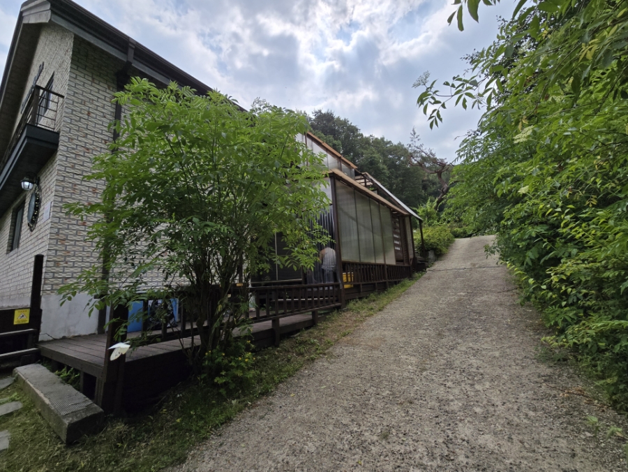 산마루로뎀펜션 사진 3
