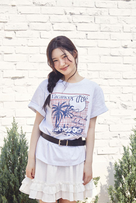  여름 OOTD에 포인트 한 스푼 살리는 여자 패션템으로 온앤온 와이드 버클 벨트 코디 추천 w. 정채연