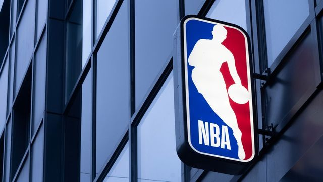 농구 팬들 주목할 소식 떴다…한국서 NBA 경기 독점 중계한다는 'OTT'