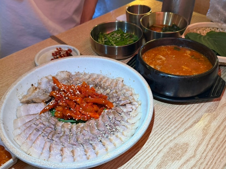 [잠원역 맛집] 회식장소 추천 인생 족발 맛집 <족황상제 잠원본점>