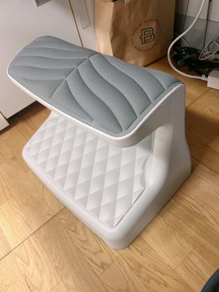 발려 사무실 발받침대 후기(내돈내산)