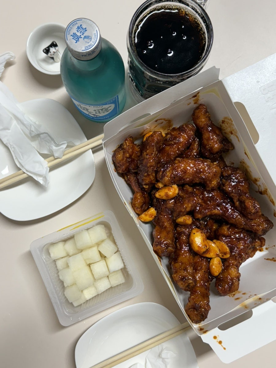 BHC치킨 김천아포점 사진 5