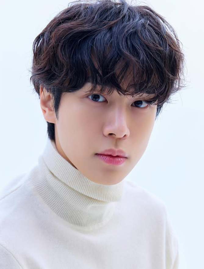 <b>서초동 강유석</b> 키 혈액형 소속사 출연작품