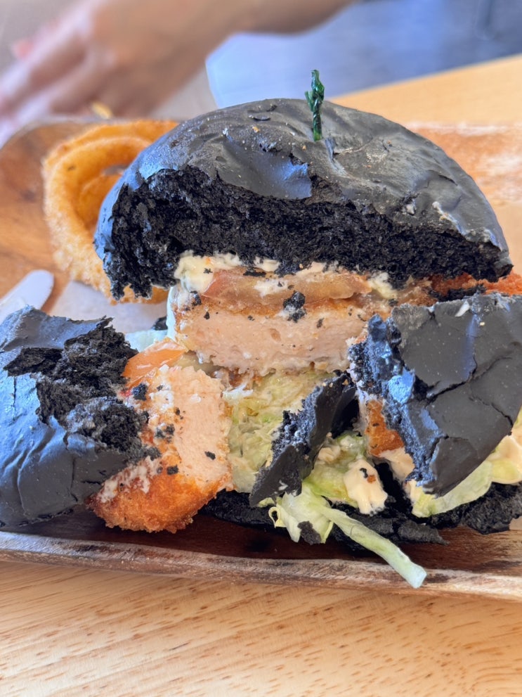  괌 투몬 맛집 추천 | 도스버거 쉬림프버거 후기 (T멤버십 할인 꿀팁)