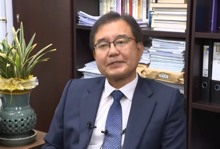 '<b>채상병 특검</b>' 이명현…군내 드문 진보 성향 법무관 출신