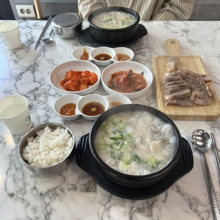  수원 인계동 나혜석거리 맛집 오늘도마순대국 히밥 먹지순례 맛집