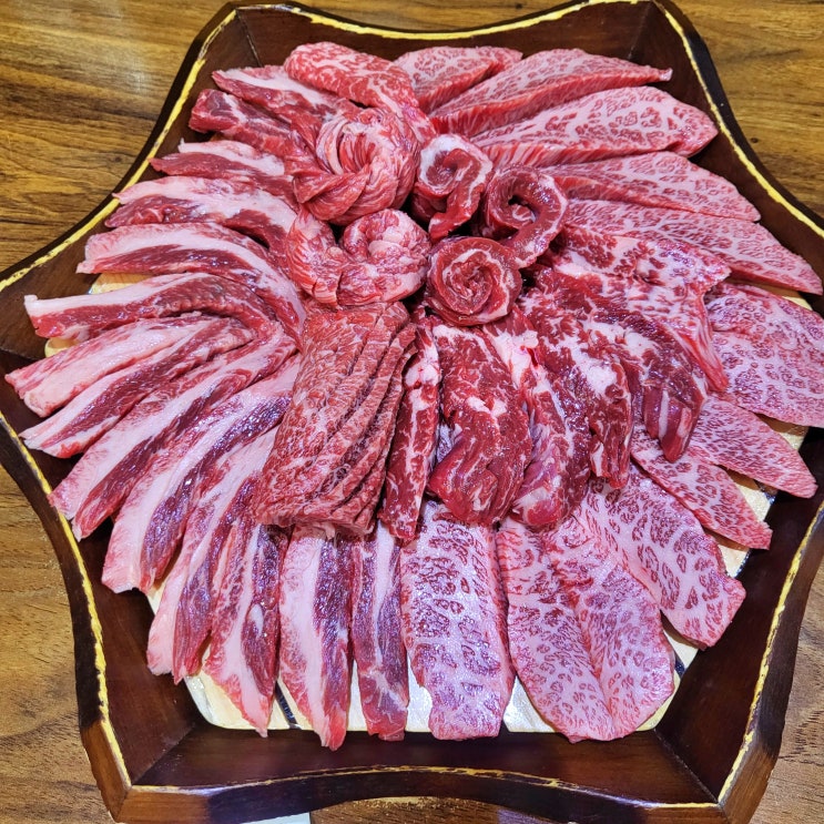  충주 활옥동굴 맛집 충주한우프라자 최상급 한우