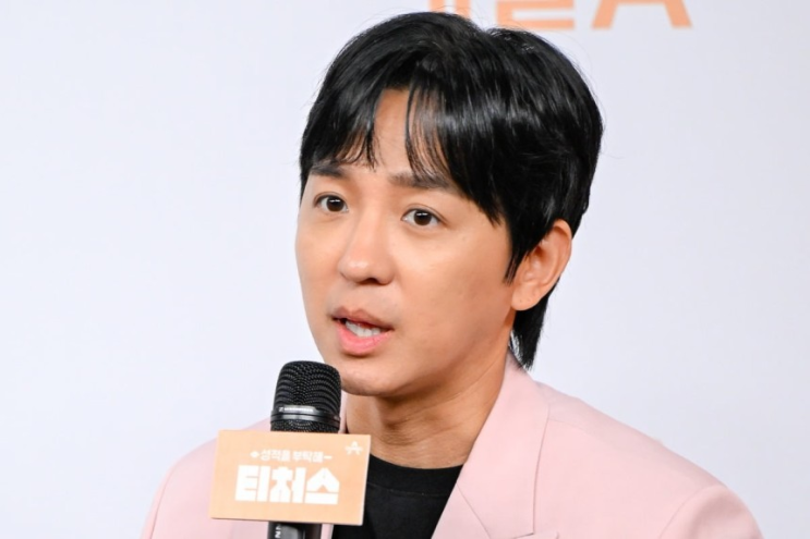[긴급] <b>티처스2 조정식</b> 강사, 문항 거래 <b>의혹</b>에 제작진 '대처... 