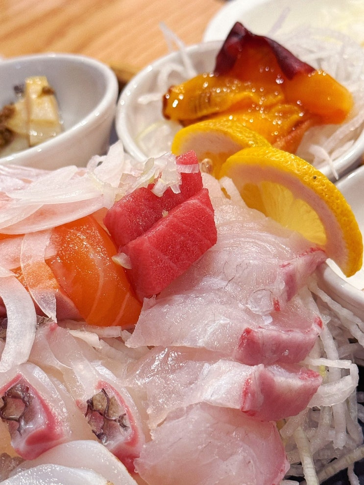  수유 맛집 스끼다시가 푸짐한 진호횟집에서 금요일 웨이팅 해본 후기
