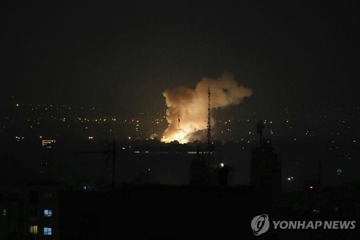 <b>이스라엘</b> vs 이란, 중동 전운 고조 <b>트럼프</b> 美 개입 안 해