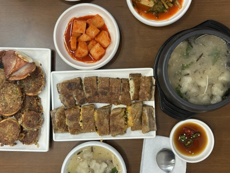  논현역 한식 공가네감자옹심이 서울직영점 서울 감자옹심이
