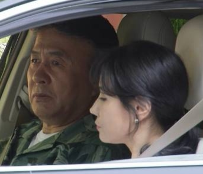 4혼 <b>박영규</b>, 데미무어 닮은 <b>25살 연하 아내</b> 최초 공개!(사진... 