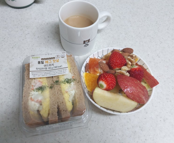 오아시스마켓 추천인 통밀 에그 맛살 샌드위치 & 통밀 햄 포테이토 샌드위치 2종 리뷰
