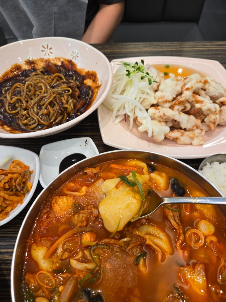  얼큰한 해장 수제비 짬뽕에 탕수육 24시간 짬뽕지존 김포 구래동 맛집