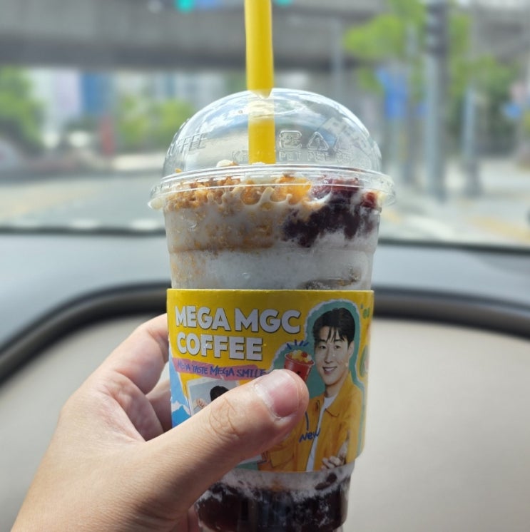  메가커피 빙수 팥빙팥빙파르페 후기