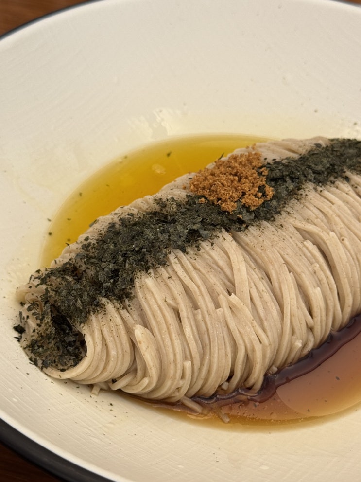  혼밥 하기 좋은 신촌 맛집! 소바연구소 신촌본점 평일 웨이팅 후기