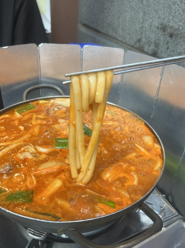  종로3가역/익선동 맛집 매콤칼칼 닭매운탕 ‘오죽이네‘ 신관
