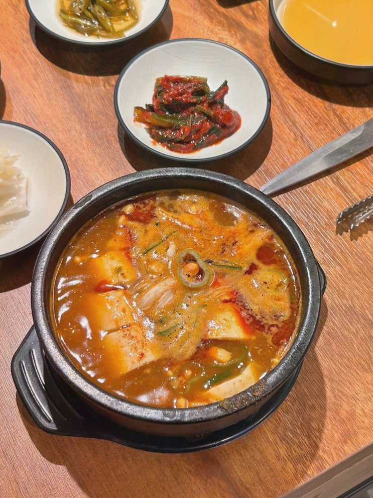  이베리코 돼지고기와 함께하는 둔산동모임, 담가화로구이 대전둔산점