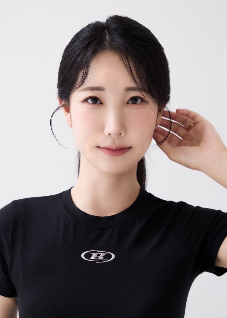프로필 사진 촬영 ‘이아네 <b>스튜디오</b>’ 프로필 패키지 찐 후기