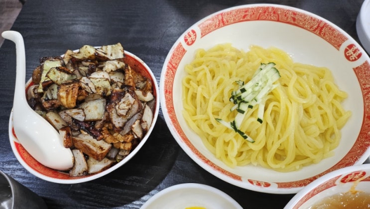  제주 진영루, 조미료 없는 깔끔한 중식! 삼선간짜장,꽃게짬뽕과 탕수육은 필수!